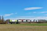 FLEX 223 062 mit einen leeren Zementwagen zum beladen nach Karsdorf, am 26.02.2026 bei Roßbach. (Foto: Wolfgang Krolop)