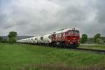 EBS V200 507 mit einem Zementzug von Karsdorf nach Naumburg (S) Hbf, am 11.05.2026 auf der Unstrutbahn bei Kleinjena. (Foto: Maik K�hler)